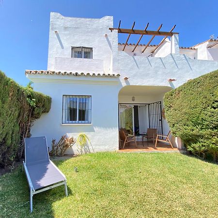 Townhouse W/Sea View & Garden Villa Estepona Exterior photo